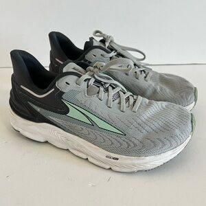 Altra Women's Torin 6 Road Running Sneakers Size 7.5